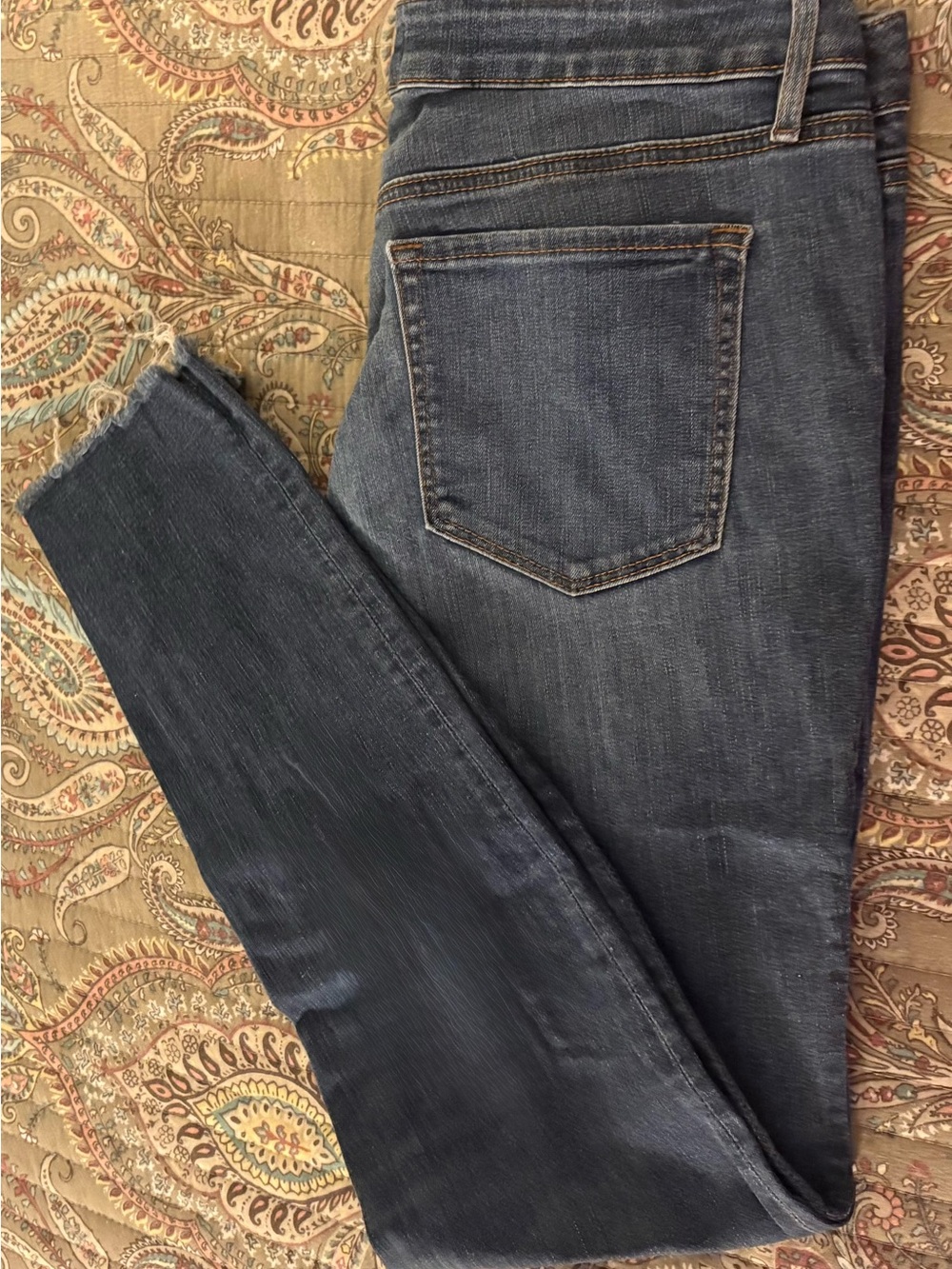 LOFT Women's Skinny Jeans in Dark Blue Wash Size 10